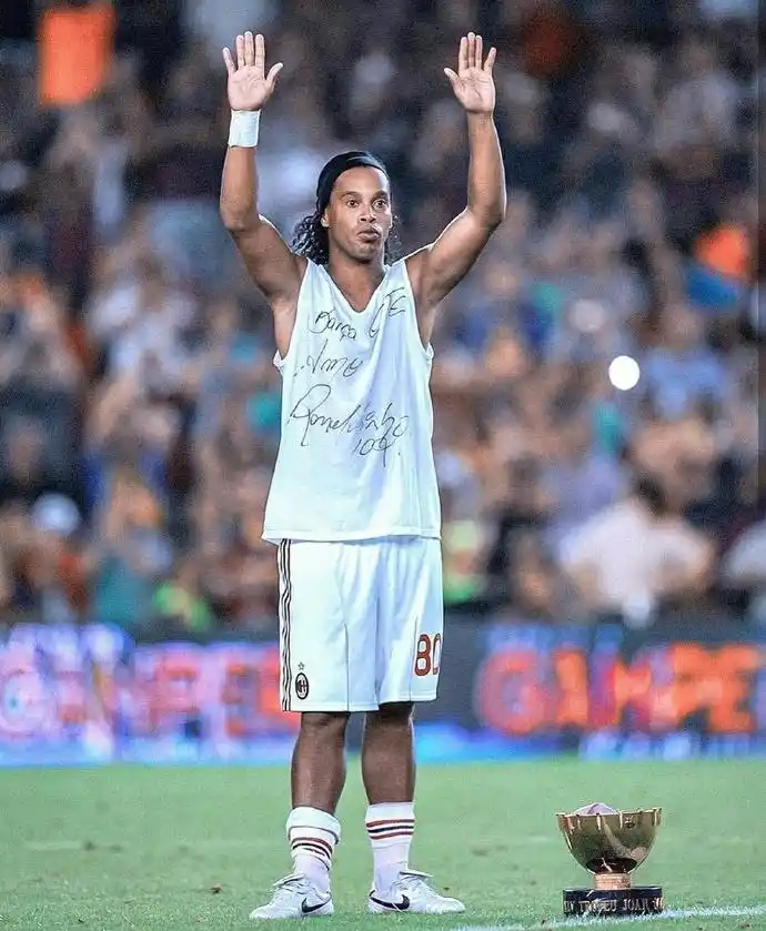 他以实际行 他以实际行