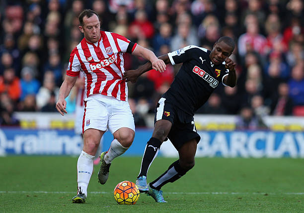 横溢的年轻 横溢的年轻