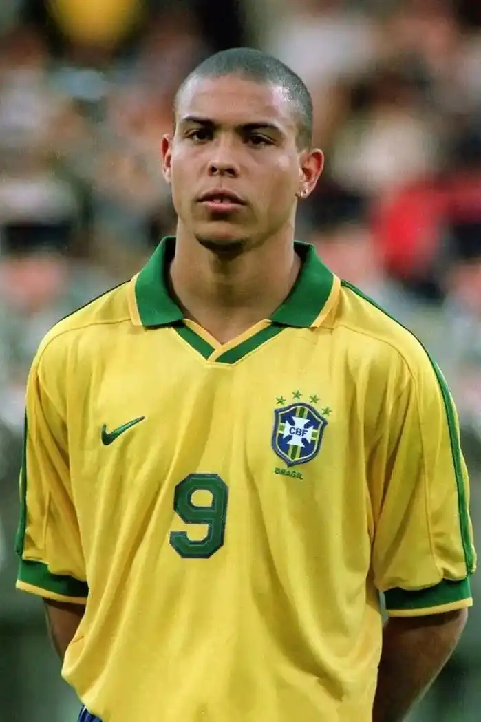 产生更多悬 产生更多悬