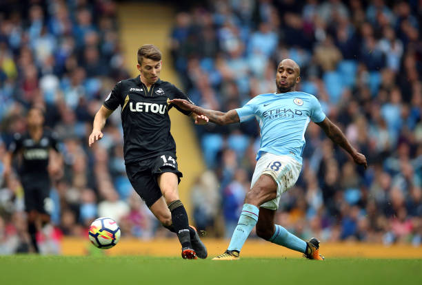 保持稳定的 保持稳定的